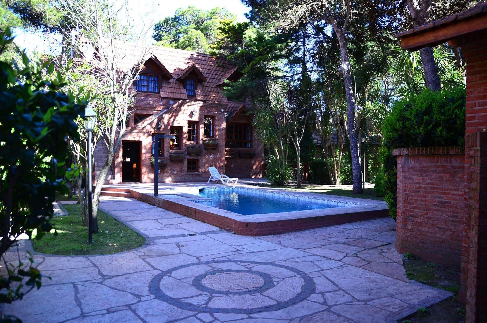 Vacances Dorado Pinamar Exterior photo